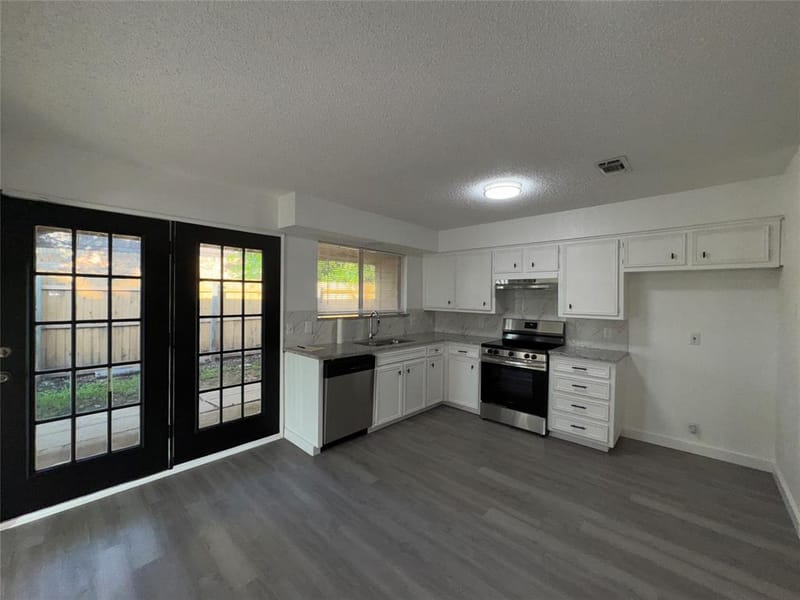 1029 Fox River Lane, Fort Worth TX 76120 - Photo 31