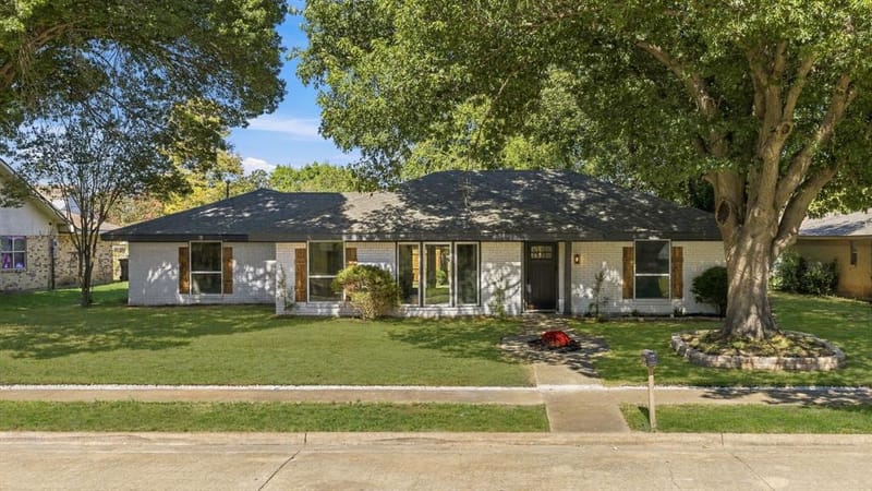2118 Redondo Drive, McKinney TX 75071 - Photo 6