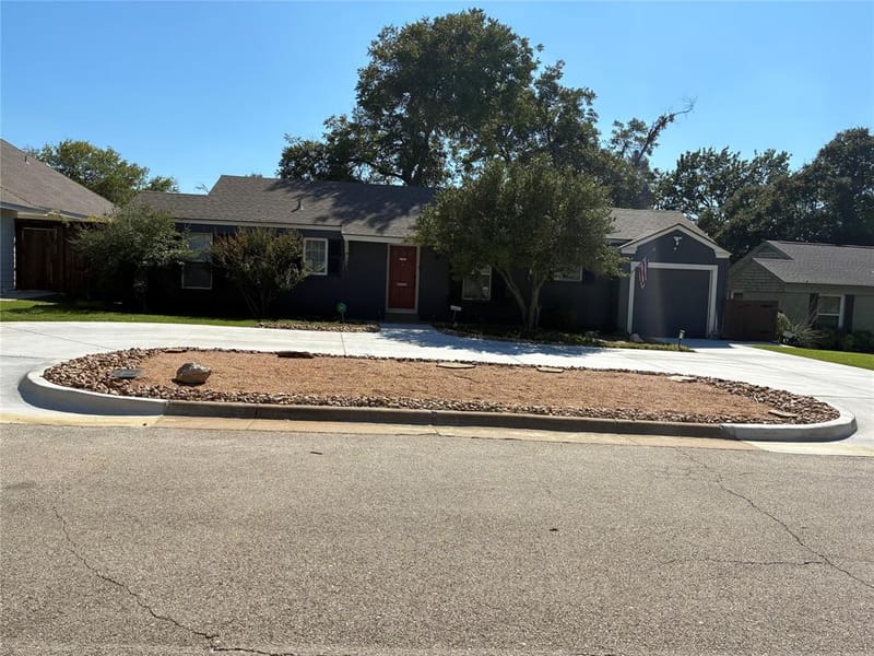 6441 Drury Lane, Fort Worth TX 76116