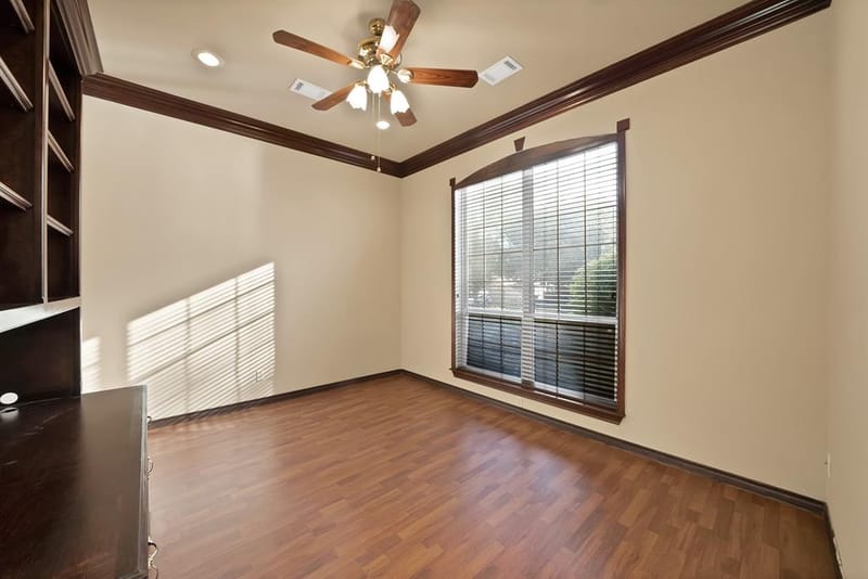 1001 Tennison Drive, Euless TX 76039 - Photo 9