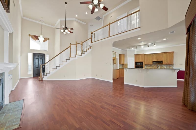 1001 Tennison Drive, Euless TX 76039 - Photo 4