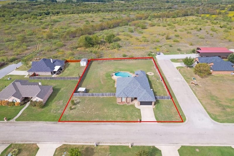 203 Frio Street, Bells TX 75414 - Photo 34