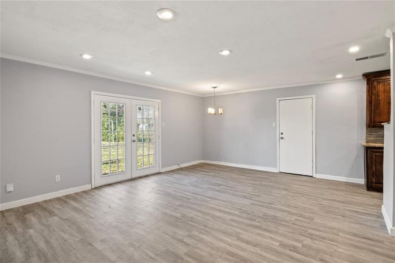 6543 Gentle River, Dallas TX 75241 - Photo 2