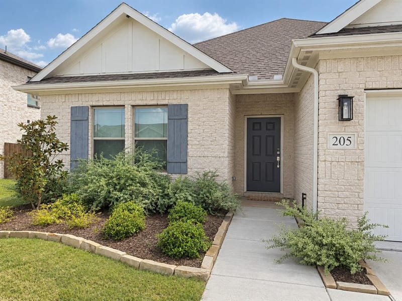 205 Woodhollow Drive, Blue Ridge TX 75424 - Photo 2