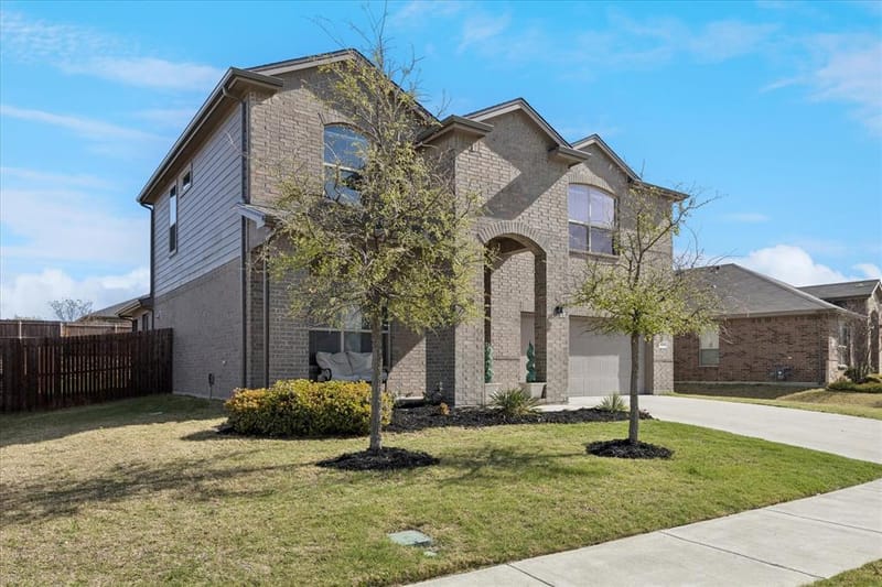 408 Frenchpark Drive, Haslet TX 76052 - Photo 5