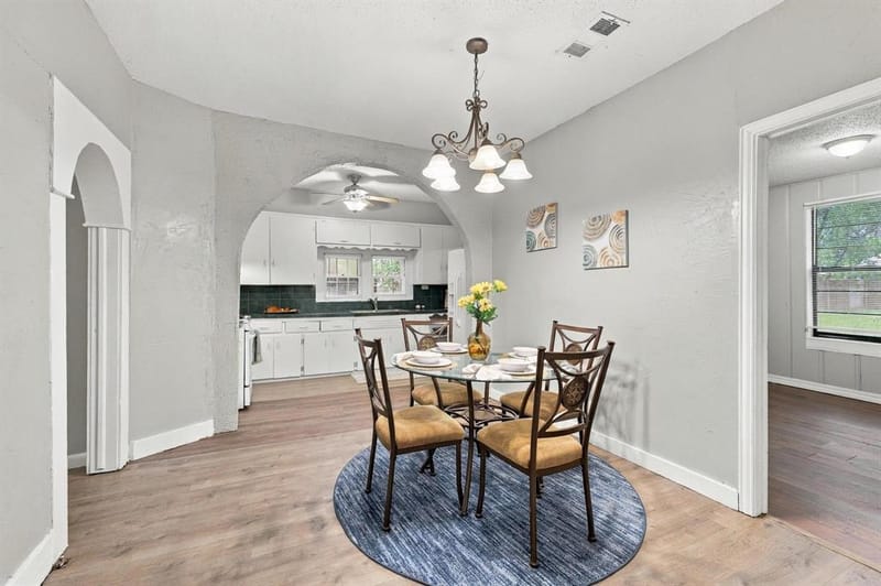 111 W Heron Street, Denison TX 75021 - Photo 2