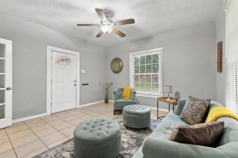 111 W Heron Street, Denison TX 75021 - Photo 16