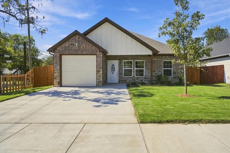 116 S Cleveland Avenue, Sherman TX 75090