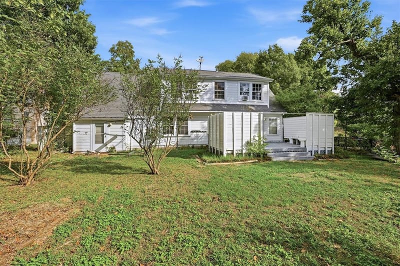 714 E 9th Street, Bonham TX 75418 - Photo 26