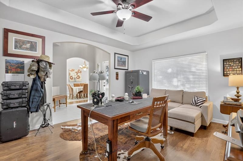 204 Castle Hill Drive, Burleson TX 76028 - Photo 7