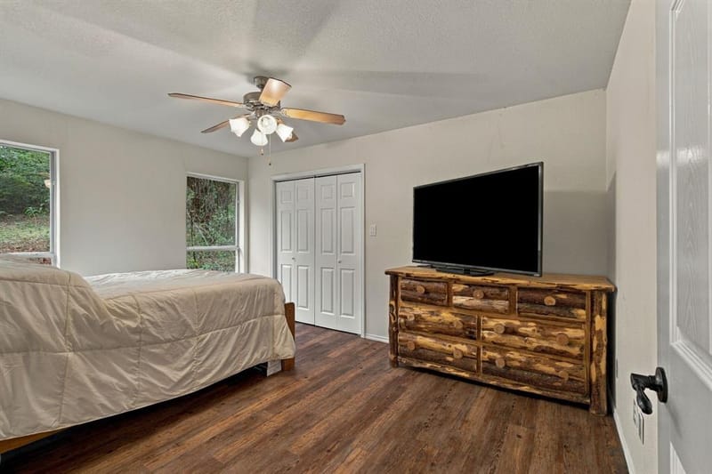 502 Three Skillet Road, Springtown TX 76082 - Photo 33