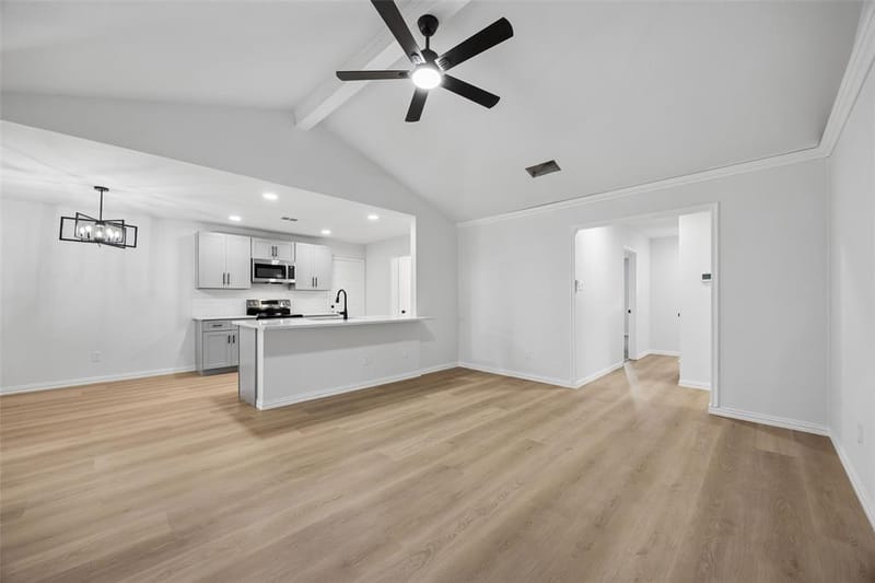 433 Ferenz Avenue, Crowley TX 76036 - Photo 7