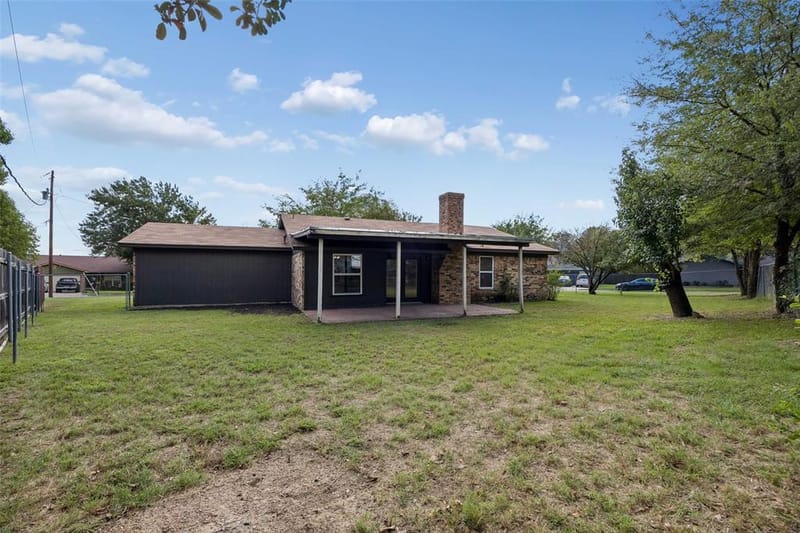 433 Ferenz Avenue, Crowley TX 76036 - Photo 29