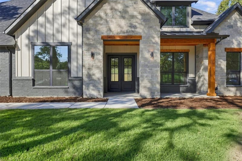 535 Echo Glade Court, Azle TX 76020 - Photo 4
