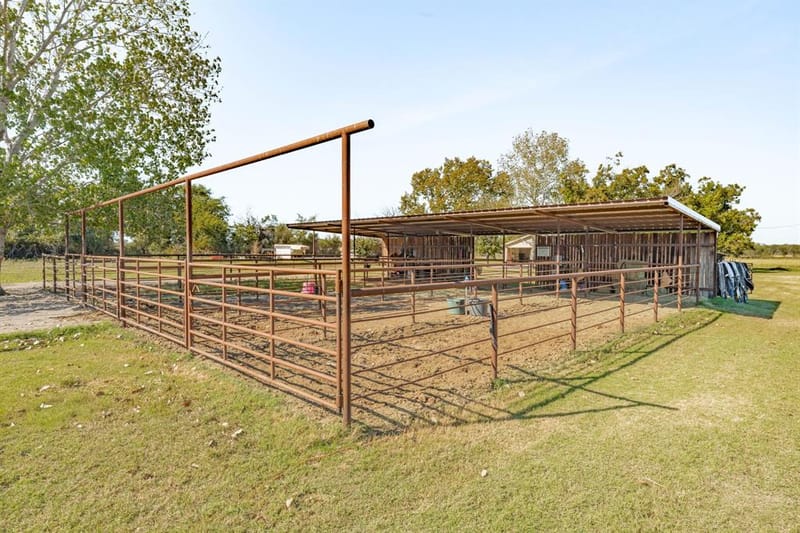 551 County Road 416, Comanche TX 76442 - Photo 7