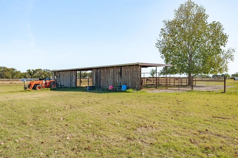 551 County Road 416, Comanche TX 76442 - Photo 5