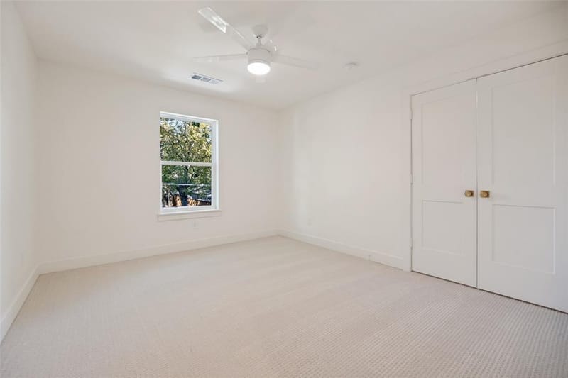 10649 Longmeadow Drive, Dallas TX 75238 - Photo 23