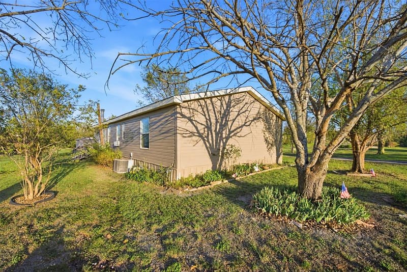 103 Ellis Street, Bardwell TX 75101 - Photo 25