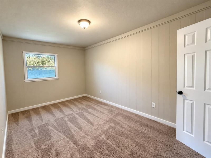 401 N Frontage Road, Valley View TX 76272 - Photo 13