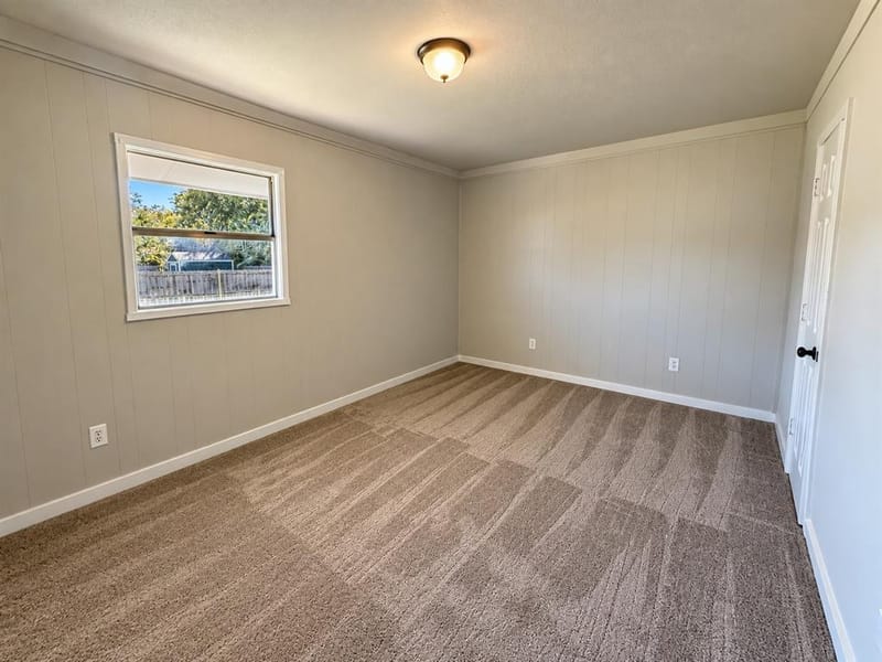 401 N Frontage Road, Valley View TX 76272 - Photo 10