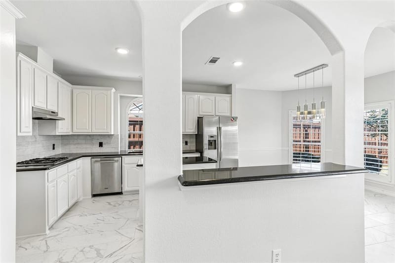 1308 Hazel Green Drive, Frisco TX 75033 - Photo 9