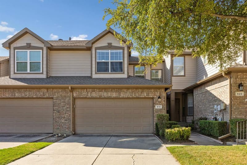 916 Avondale Lane, Plano TX 75025