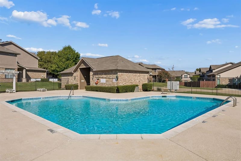 916 Avondale Lane, Plano TX 75025 - Photo 28
