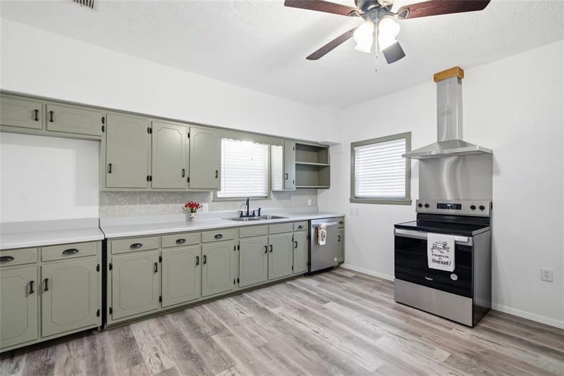 476 E Church Street, Bluff Dale TX 76433 - Photo 12