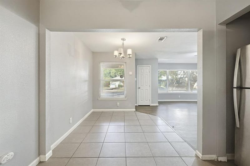 2502 Costa Mesa Drive, Dallas TX 75228 - Photo 12