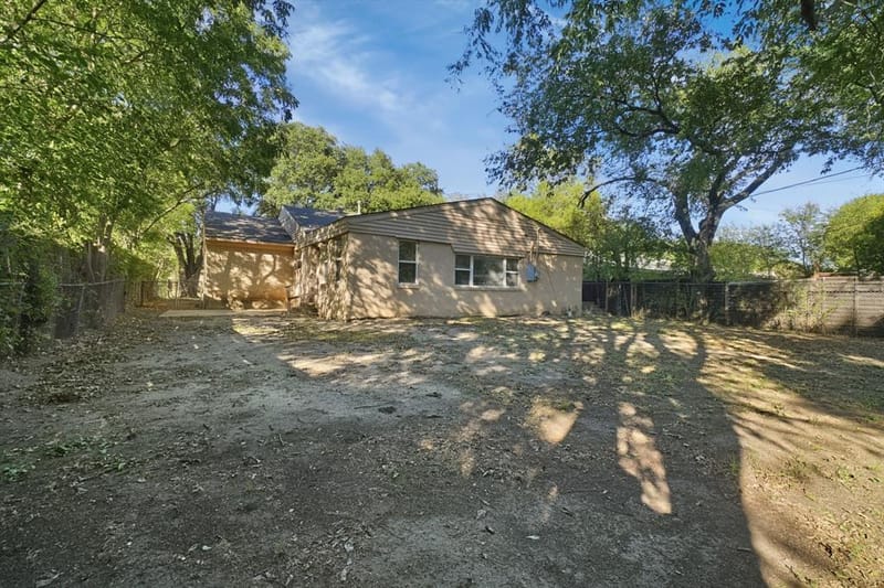 2502 Costa Mesa Drive, Dallas TX 75228 - Photo 35