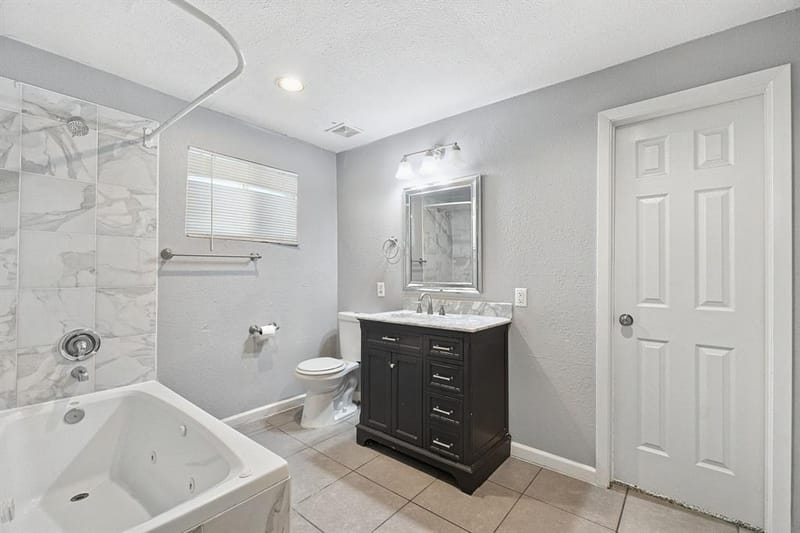 2502 Costa Mesa Drive, Dallas TX 75228 - Photo 29