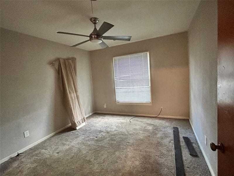 8407 Honeysuckle Lane, Dallas TX 75241 - Photo 17