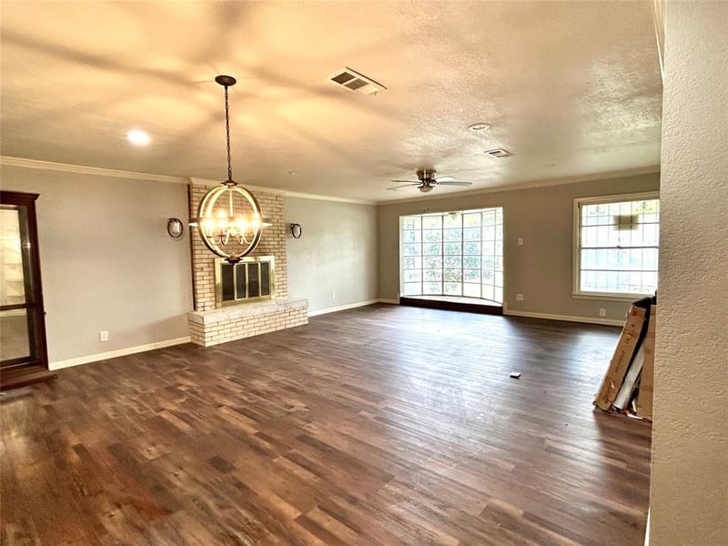 8407 Honeysuckle Lane, Dallas TX 75241 - Photo 7