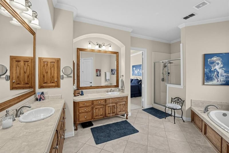 210 Black Walnut Drive, Garland TX 75044 - Photo 28