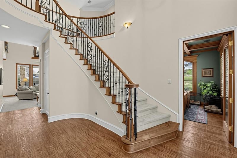 210 Black Walnut Drive, Garland TX 75044 - Photo 8