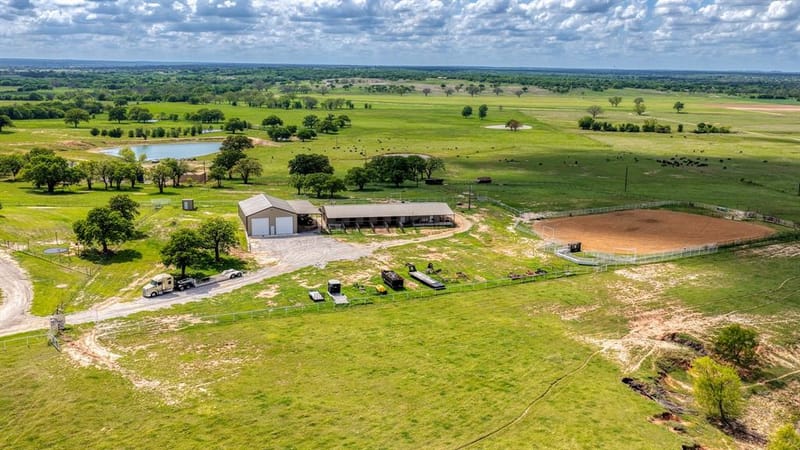 303 Private Road 3365, Boyd TX 76023 - Photo 33