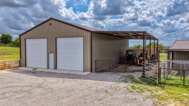 303 Private Road 3365, Boyd TX 76023 - Photo 35