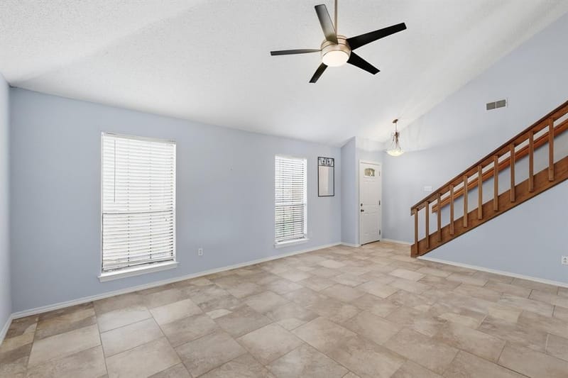 3103 Aspen, Carrollton TX 75007 - Photo 4