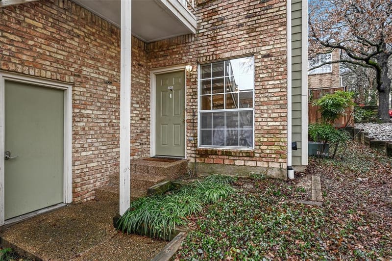 7151 Gaston Avenue # 1001, Dallas TX 75214 - Photo 2