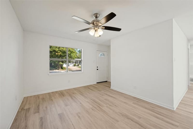 603 Donley Drive, Euless TX 76039 - Photo 6