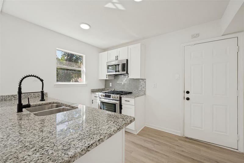 603 Donley Drive, Euless TX 76039 - Photo 11
