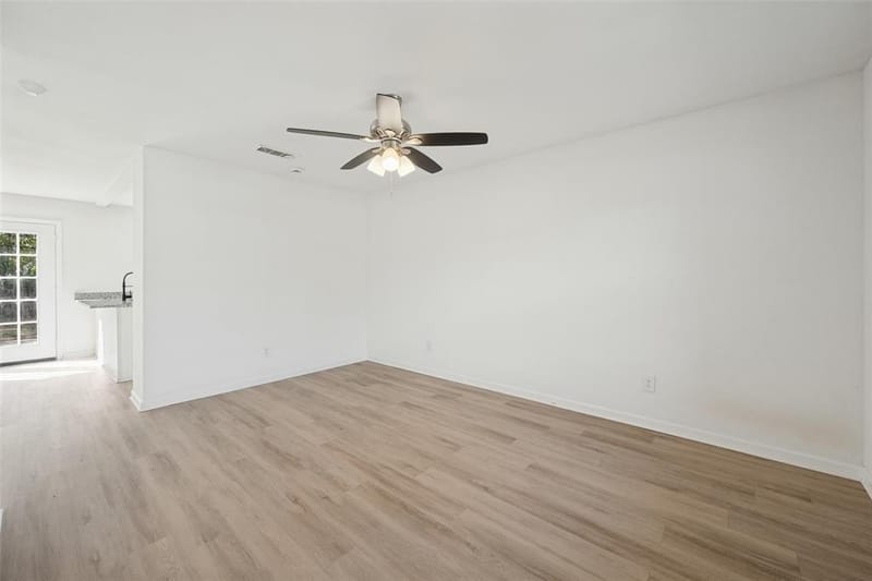 603 Donley Drive, Euless TX 76039 - Photo 4
