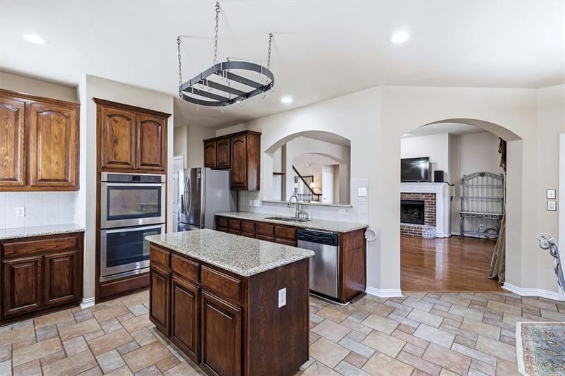 4136 Silverthorne Street, Richardson TX 75082 - Photo 4