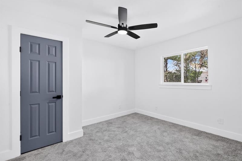 815 E Robert Street, Fort Worth TX 76104 - Photo 18