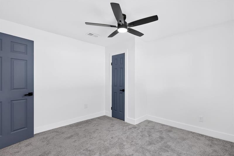 815 E Robert Street, Fort Worth TX 76104 - Photo 19