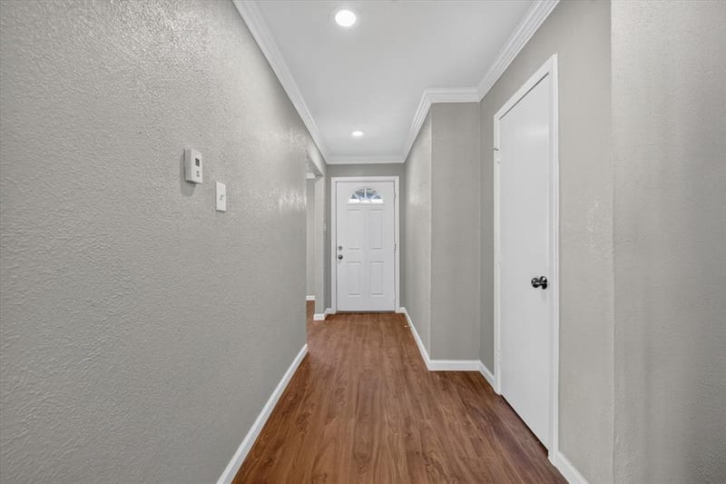 155 Sheffield Drive, Fort Worth TX 76134 - Photo 5