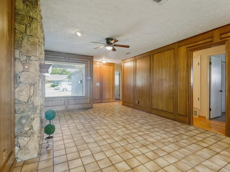 2912 Linden Lea, Irving TX 75061 - Photo 9