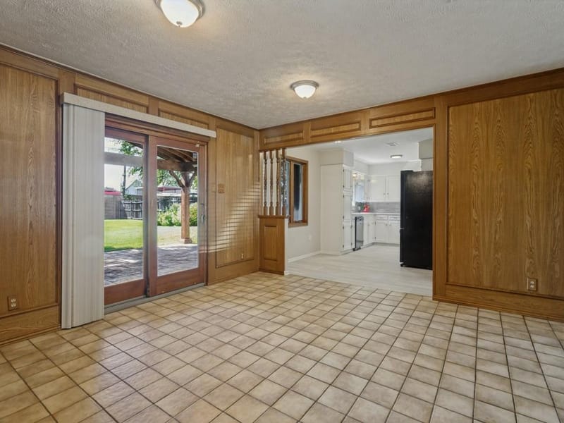 2912 Linden Lea, Irving TX 75061 - Photo 11
