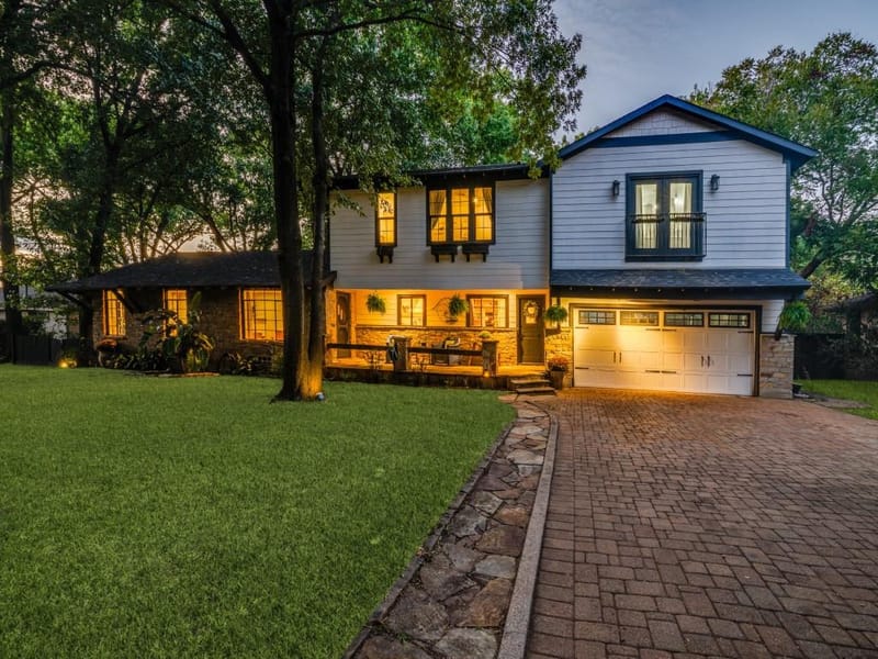9825 Angora Street, Dallas TX 75218 - Photo 2