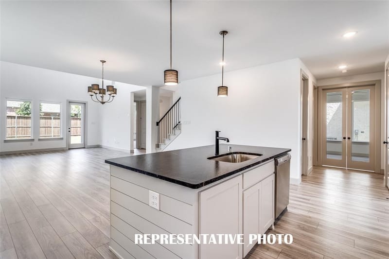 1405 Mistflower Lane, Celina TX 75009 - Photo 6